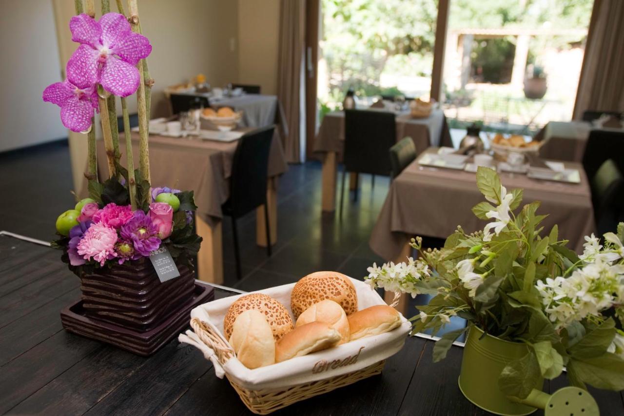 De Kiezel Bed & Breakfast Хаселт Екстериор снимка